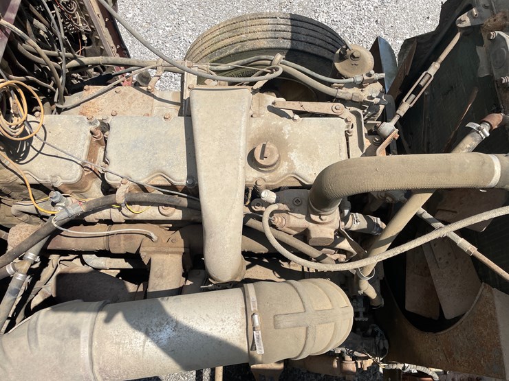 #146-•-inoperable-1974-3509-peterbilt-dump-truck-image-6