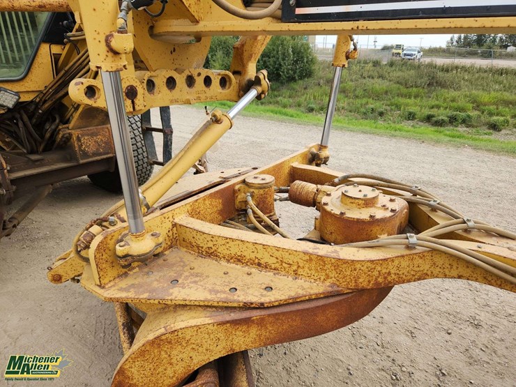 2007-caterpillar-140h-image-33
