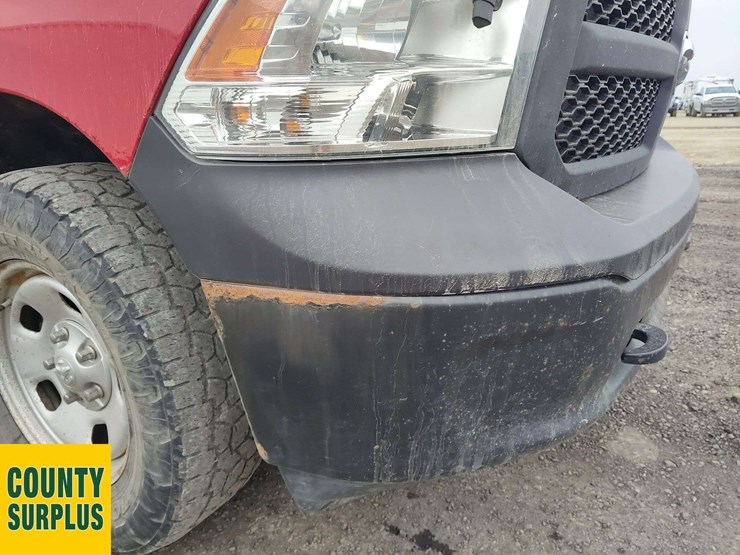 2015-ram-tradesman-image-19