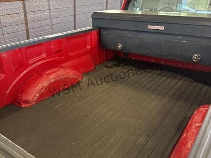 2018-ford-f150-image-10