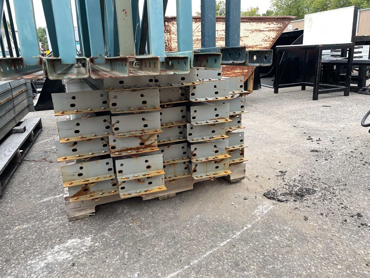 #3076-•-teardrop-pallet-racking-(o8)-image-18