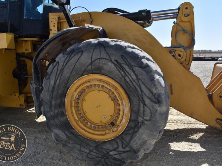 2016-caterpillar-982m-image-49