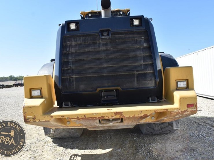 2016-caterpillar-982m-image-37