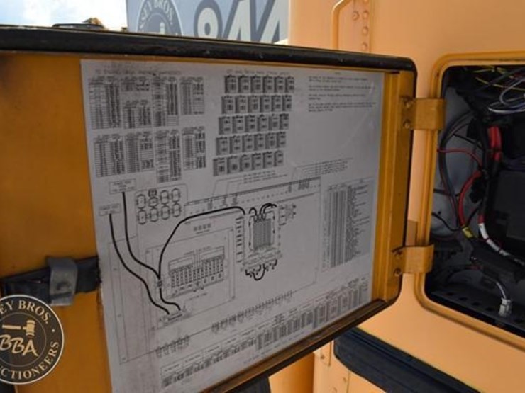 2012-ic-bus-ce-image-59
