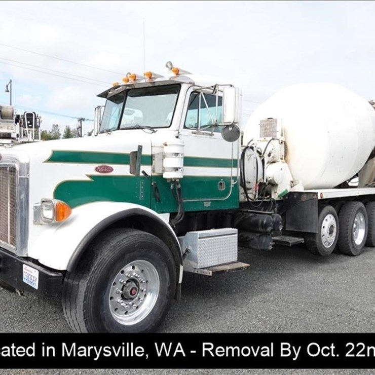 2001 PETERBILT 357