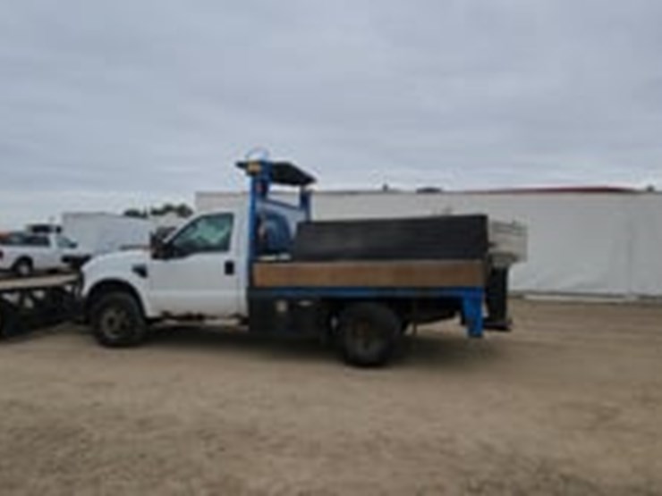 2009-ford-f350-image-5