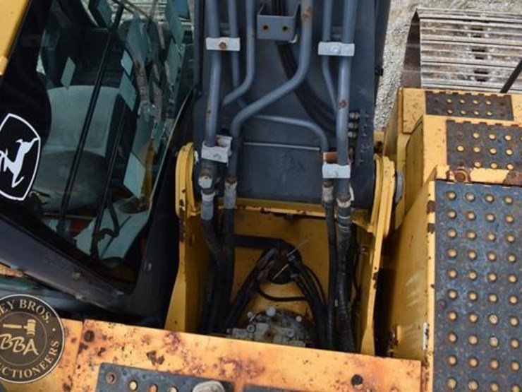 2018-deere-210g-lc-image-76