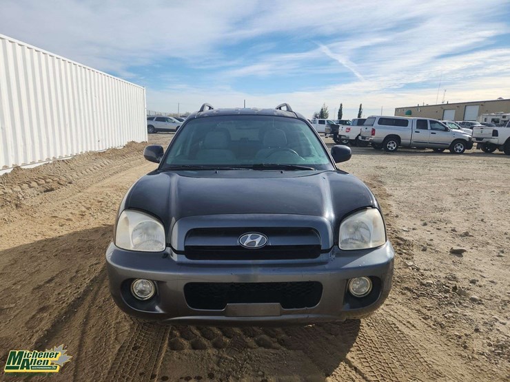 2005-hyundai-santa-fe-image-24