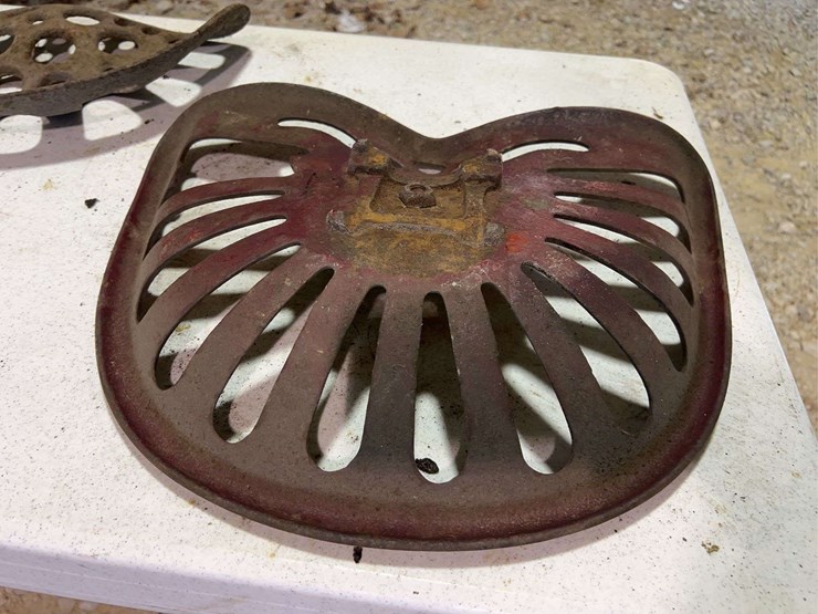 (3)-cast-iron-seats-image-6