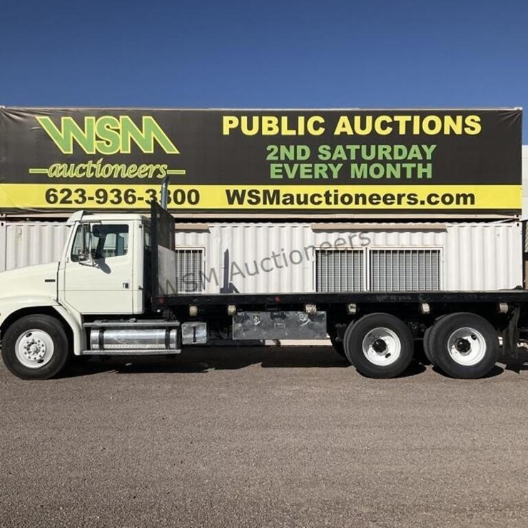 2003 FREIGHTLINER FL112
