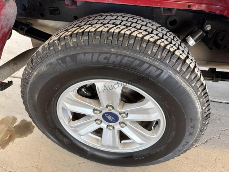 2018-ford-f150-image-8