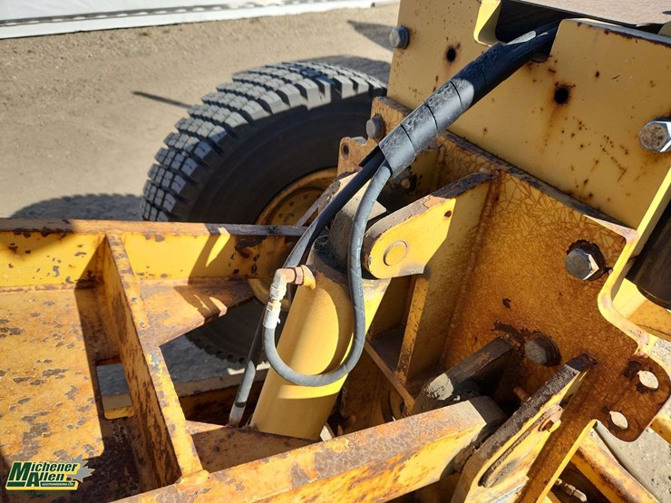 john-deere-770-image-46