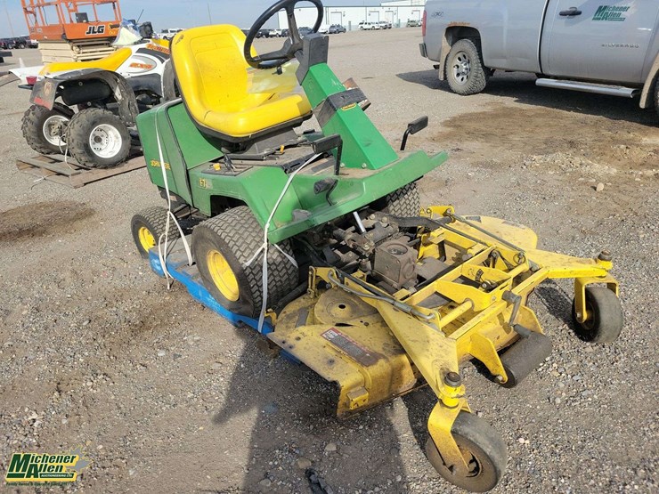 john-deere-f725-image-4