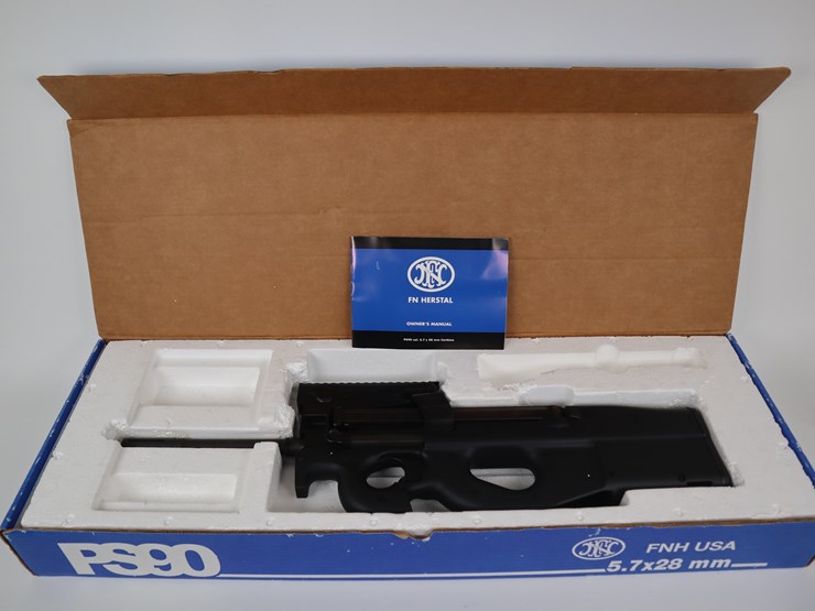 #35-•-#1210-•-fn-ps90-semi-automatic-rifle-5.7x28-image-6