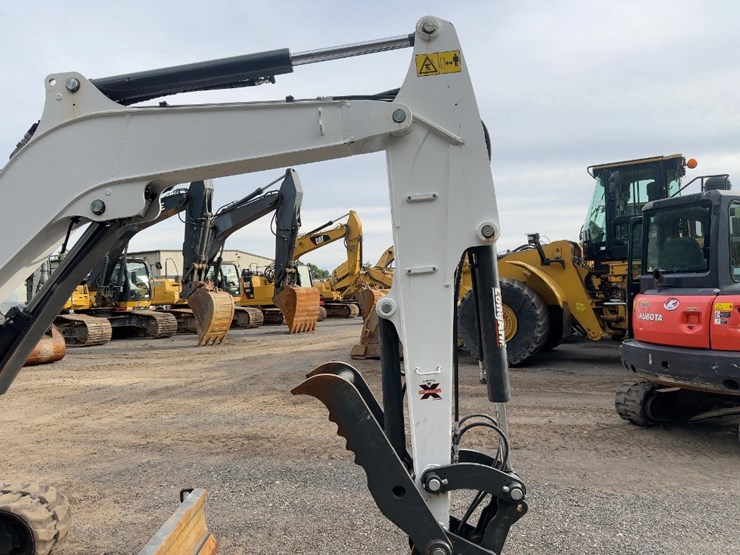 2023-bobcat-e42-image-10