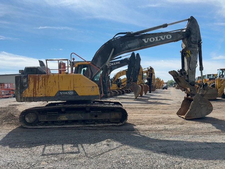 2019-volvo-ec220el-image-6