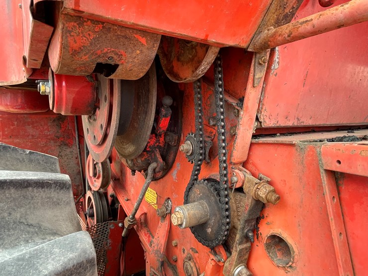 massey-ferguson-510-image-34