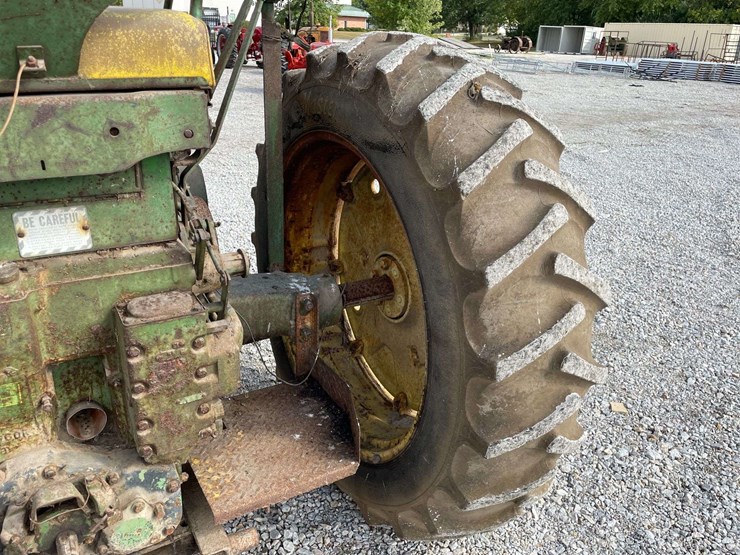 john-deere-720-image-45