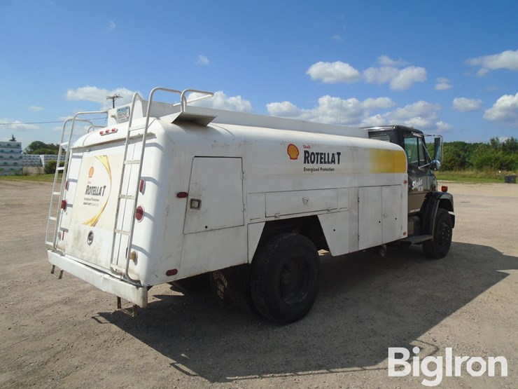 1995-freightliner-fl70-image-5