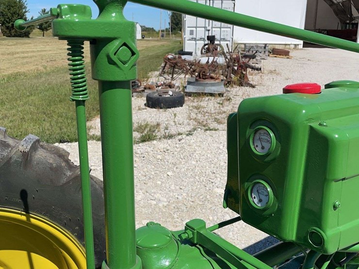 john-deere-h-image-54