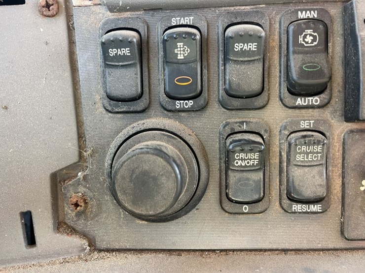 2007-peterbilt-367-image-113