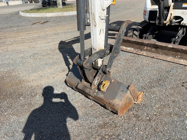 2006-bobcat-430-image-13