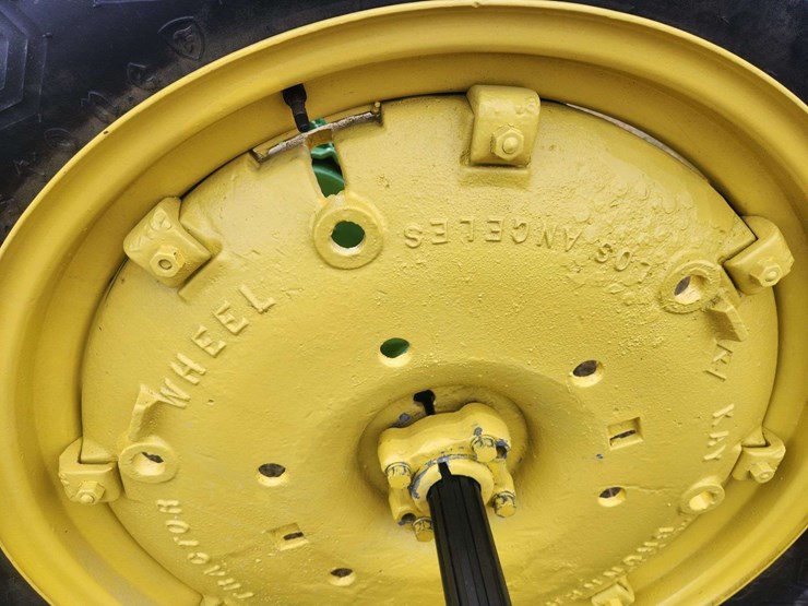 john-deere-b-image-22