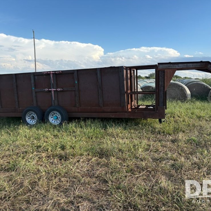 HOMEMADE DUMP TRAILER