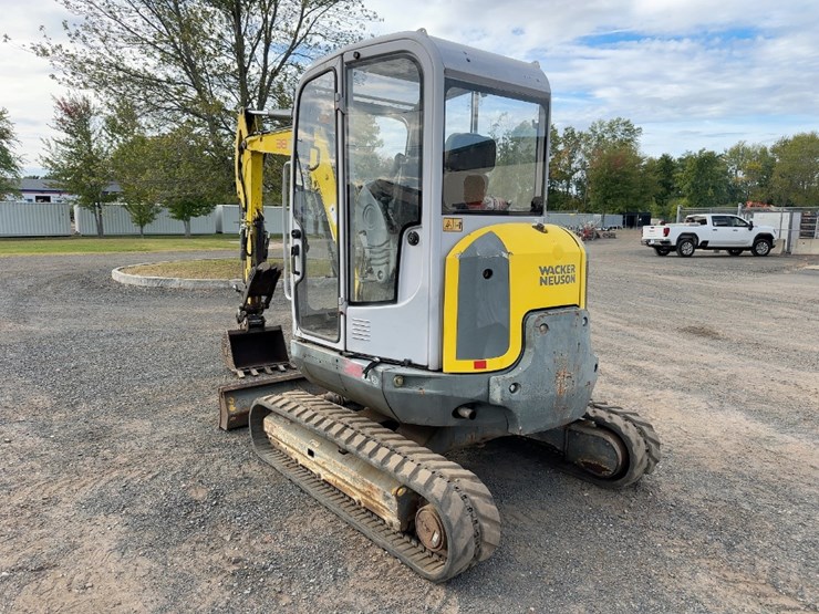 2008-wacker-neuson-38z3-image-3