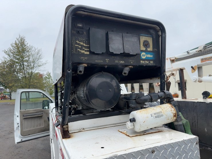 2008-ford-f550-xl-image-16