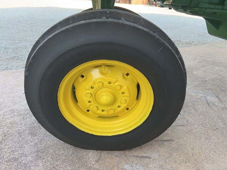 1962-john-deere-2010-image-15