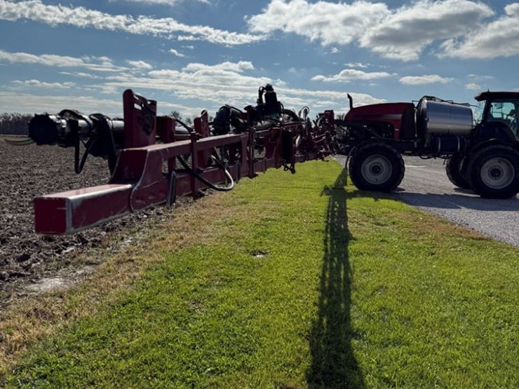 2018-case-ih-patriot-3340-image-45