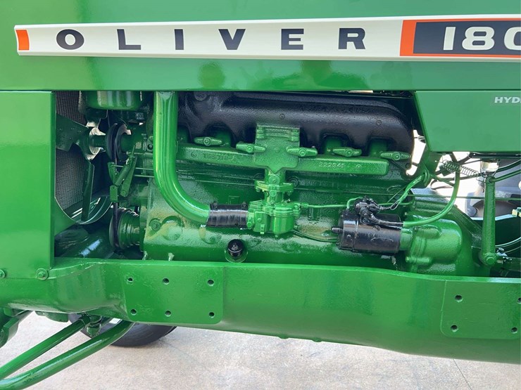 1962-oliver-1800-image-70