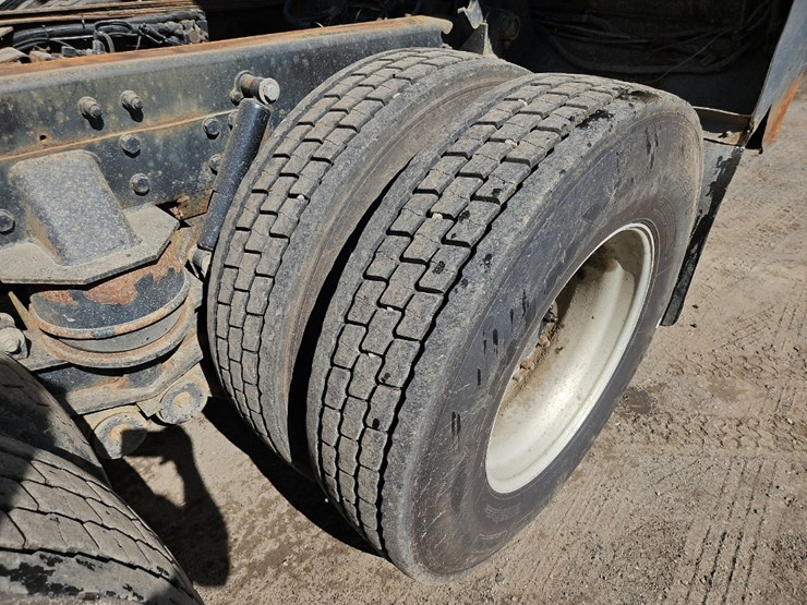 2001-kenworth-t800-image-20