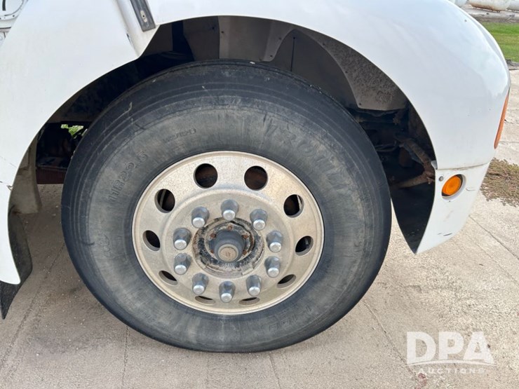 2003-kenworth-truck-(cp1130,-unit-4650)-image-8