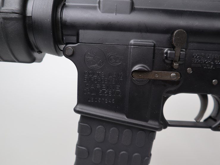 #29-•-#1207-•-colt-le6920-law-enforcement-m4-carbine-semi-automatic-rifle-5.56x45.-image-3
