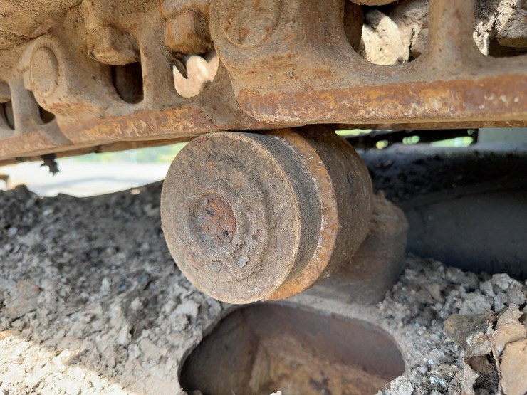 2004-deere-225c-lc-image-26