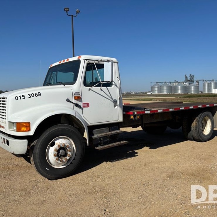 1992 INTERNATIONAL 4700