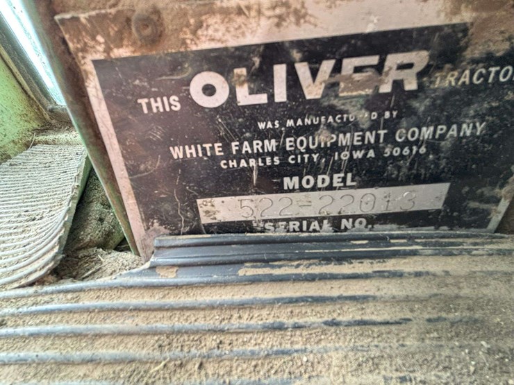 1976-oliver-2255-image-11