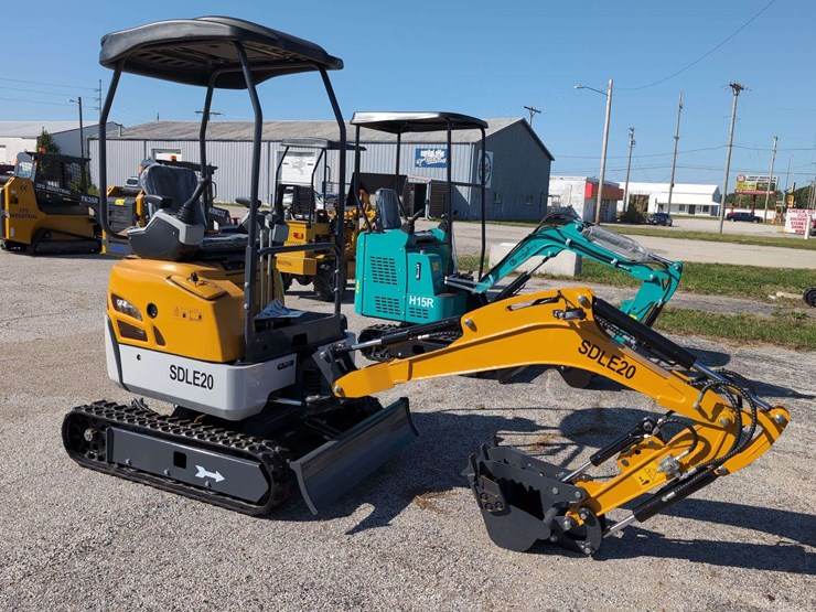 (1)-mini-excavator-sdle20-with-yanmar-engine---diesel-image-1