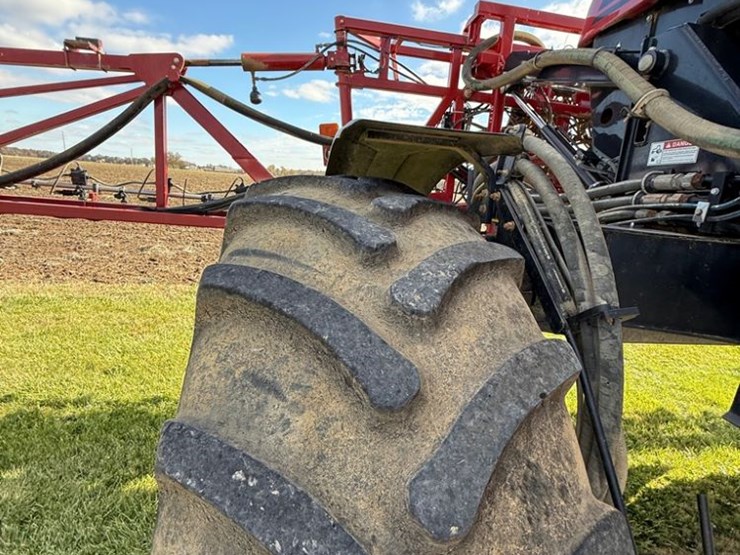 2018-case-ih-patriot-3340-image-67