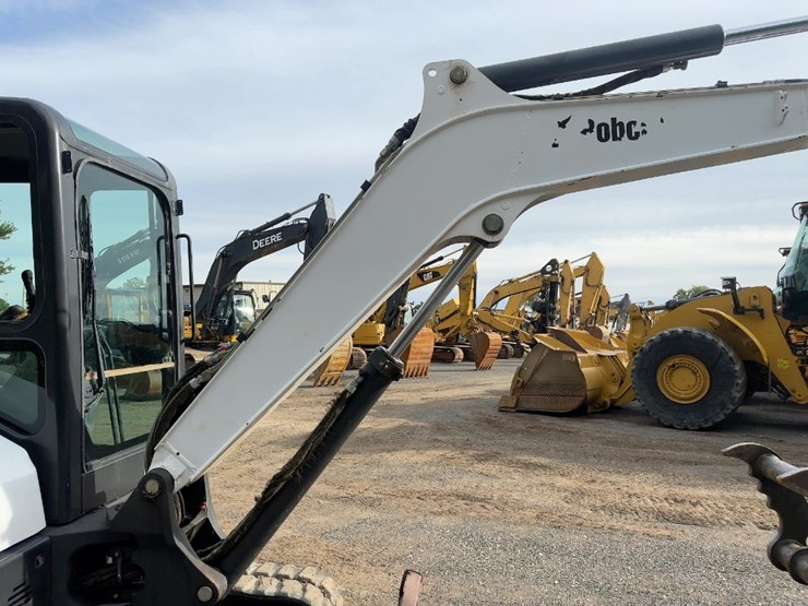2013-bobcat-e42-image-11