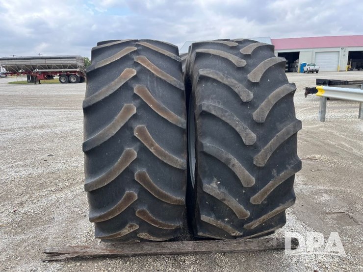 good-year-flotation-tires-(jn3099)-image-3