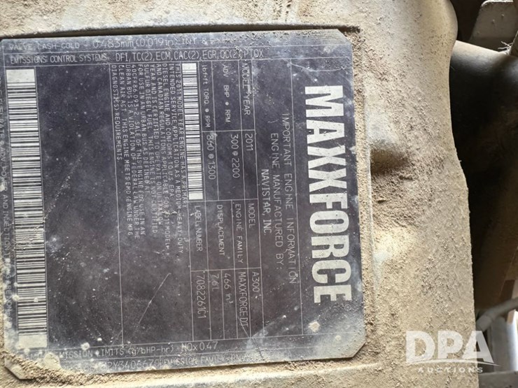 2012-international-durastar-4400-image-10