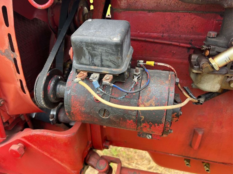 farmall-c-image-86