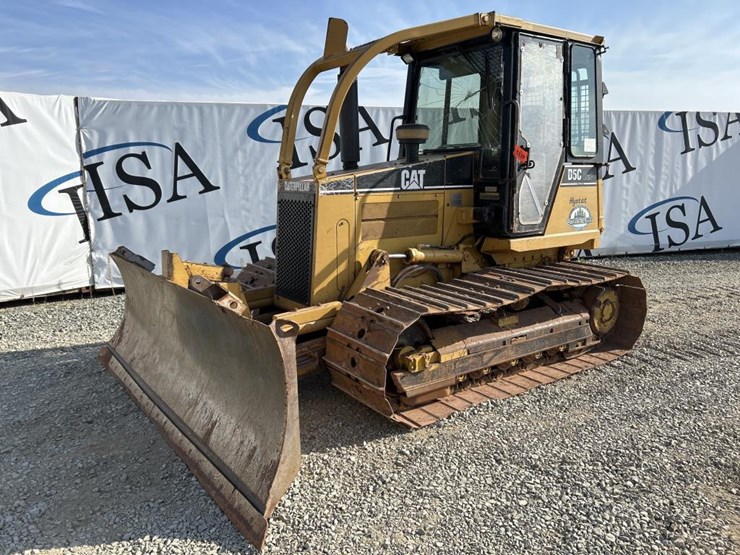 2001-caterpillar-d5c-image-1