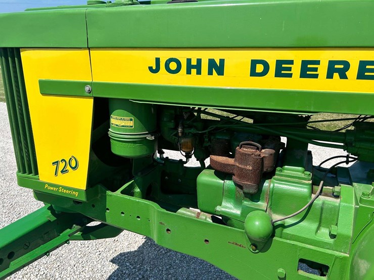 1957-john-deere-720-image-6