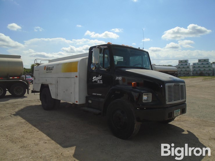 1995-freightliner-fl70-image-11