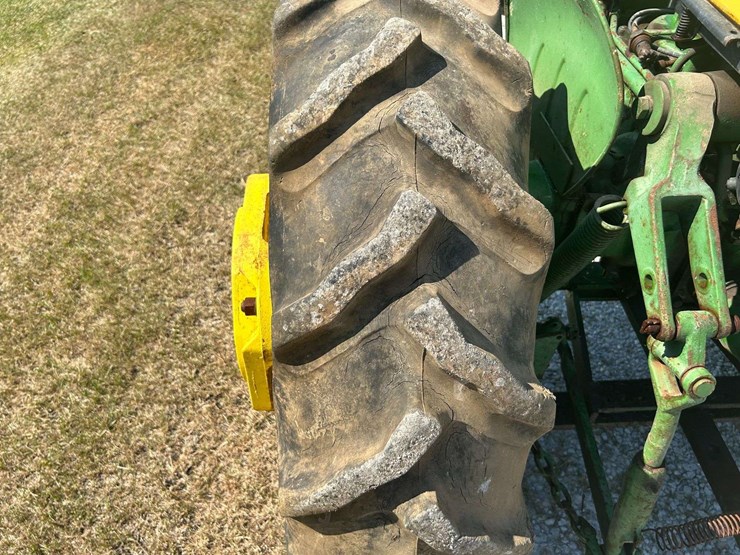 1958-john-deere-420s-image-6