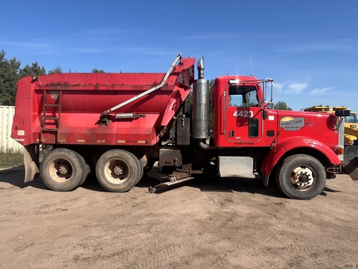 2007-peterbilt-367-image-6